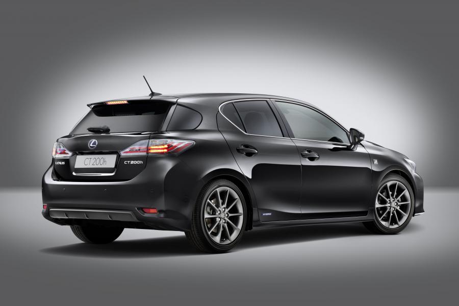  Lexus CT200h F-Sport Special Edition 2011 года  (фото 11 из 19)
